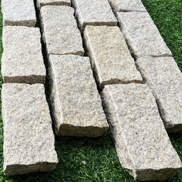 yellow granite setts cropped 200x100x50